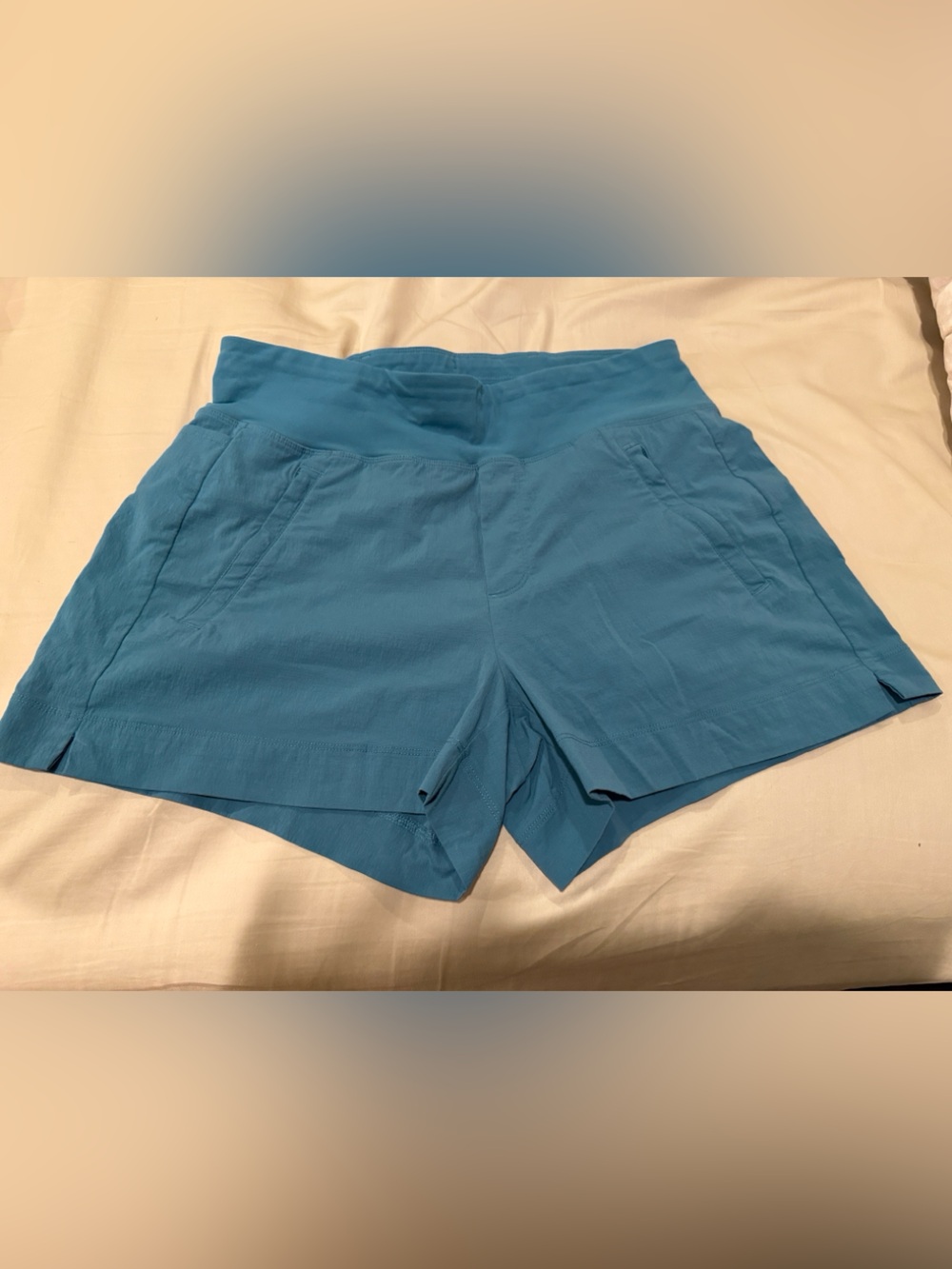 Athleta Trekkie north Women’s Athletic Shorts - Seafoam Green teal 6